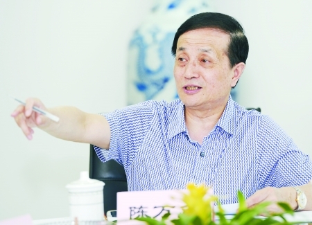 ȫ���˴�������������볣ί��ԭ�����f(xi��)����ϯ��f־
